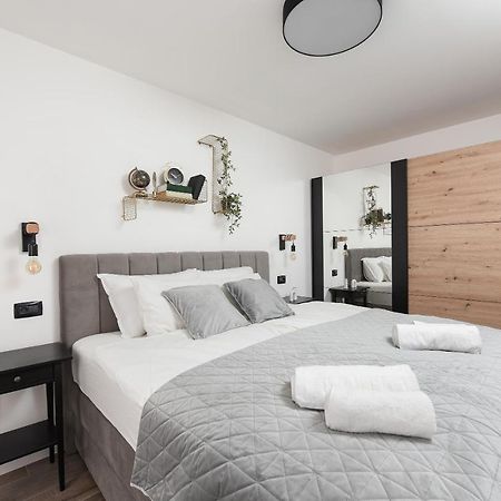 Aura Exclusive Apartment & Room 자다르 외부 사진
